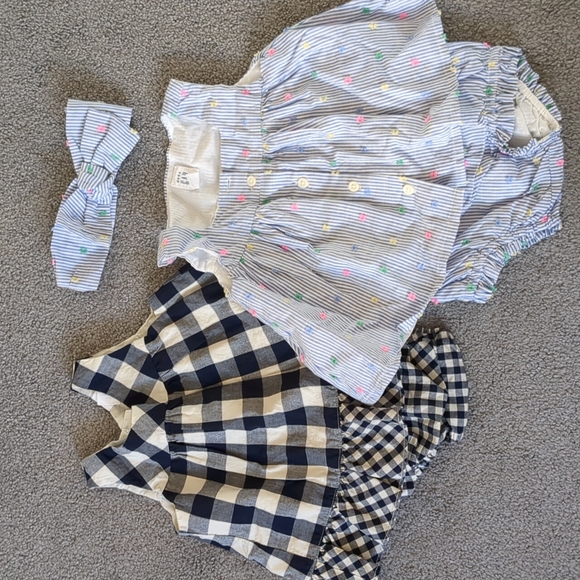 Lot of 2 -Gap top/bloomer set - EUC - Picture 1 of 6